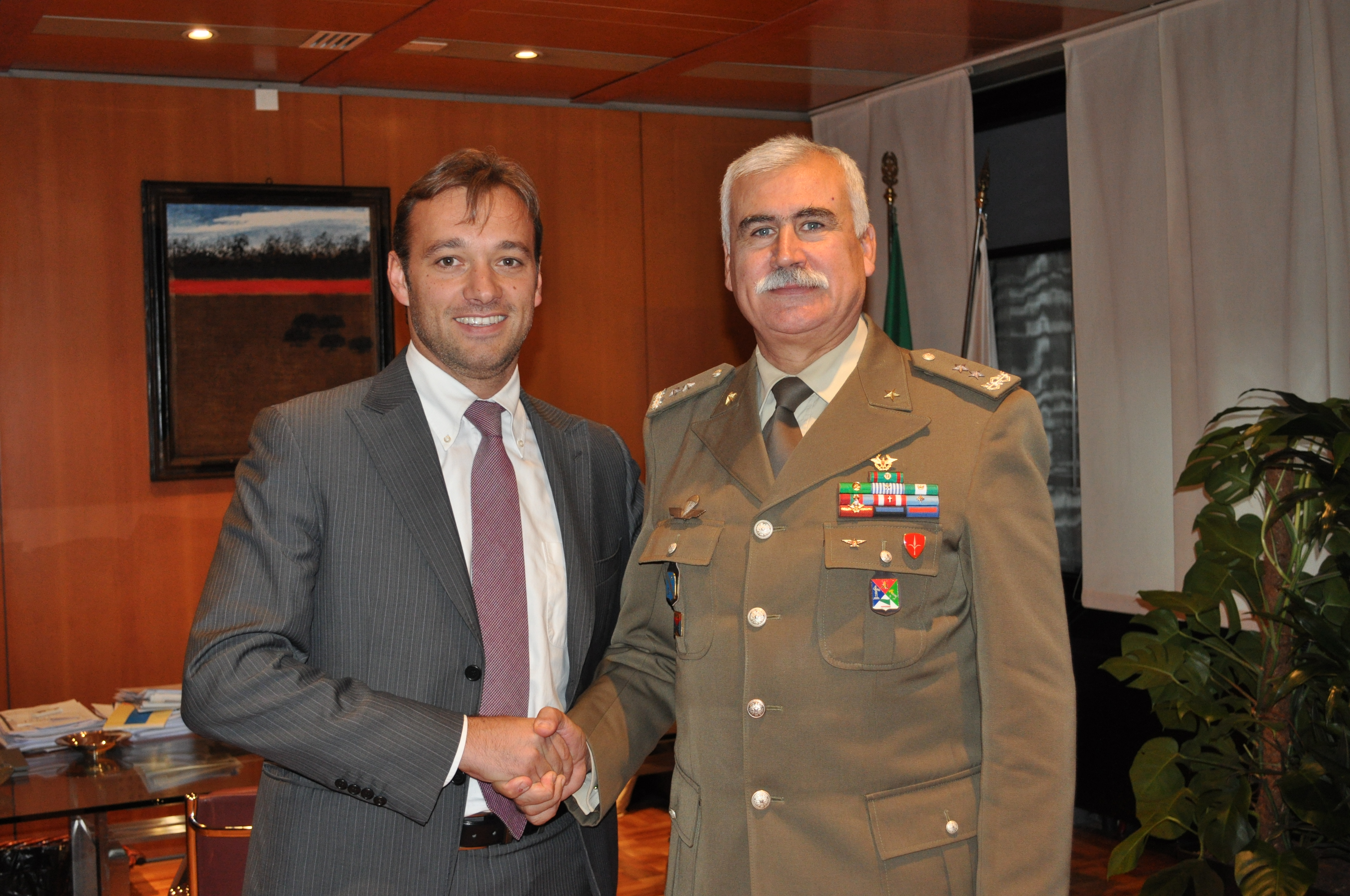 foto visita comandante