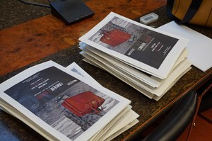 foto canteire locandine