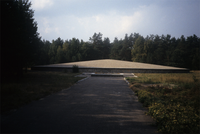 Polonia, 2000. Il monumento eretto sul luogo delle fosse comuni.di Sobibor.