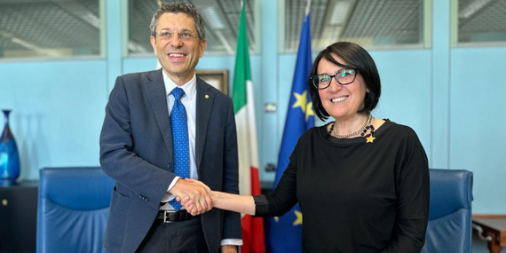 Intelligenza Artificiale: accordo in Emilia-Romagna tra Assemblea legislativa e Cineca https://cronacabianca.eu/intelligenza-artificiale-accordo-in-emilia-romagna-tra-assemblea-legislativa-e-cineca/