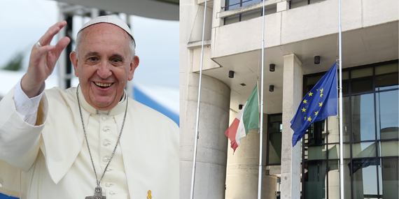 Papa e bandiere a mezz asta in Assemblea Morte Papa Francesco, il cordoglio dell’Assemblea legislativa della Regione Emilia Romagna https://cronacabianca.eu/morte-papa-francesco-il-cordoglio-dellassemblea-legislativa-della-regione-emilia-romagna/
