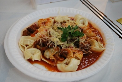 Un piatto di tortelloni