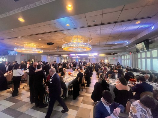 Oltre l’oceano per Ritrovarsi: la missione del Presidente Daffadà tra le comunità emiliano-romagnole di Usa e Canada https://www.assemblea.emr.it/emilianoromagnolinelmondo/notizie-1/Ultime-notizie/2025/missione-ufficiale-negli-stati-uniti-e-in-canada-del-presidente-matteo-daffada