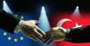 Parigi e Berlino scongelano l’adesione della Turchia