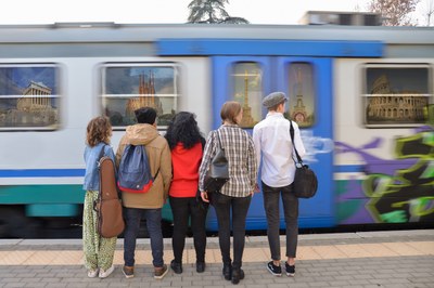 "Vagone internazionale" foto realizzata dalla classe 4 D del Liceo Scientifico L. Da Vinci di Casalecchio di Reno all’interno del concorso fotografico EurHope 2018