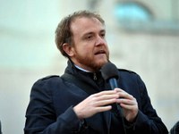 Piano vaccini e case famiglia, Porrello incontra i Garanti